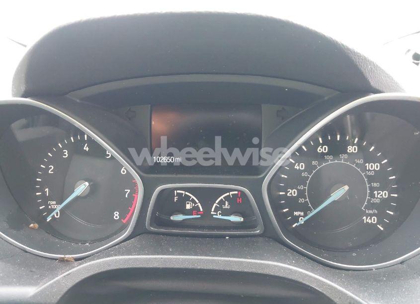 Photo 7 of 2017 Ford Escape SE (VIN 1FMCU9GD0HUA86621)