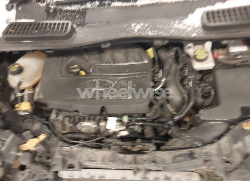 Photo 10 of 2017 Ford Escape SE (VIN 1FMCU9GD0HUB41326)
