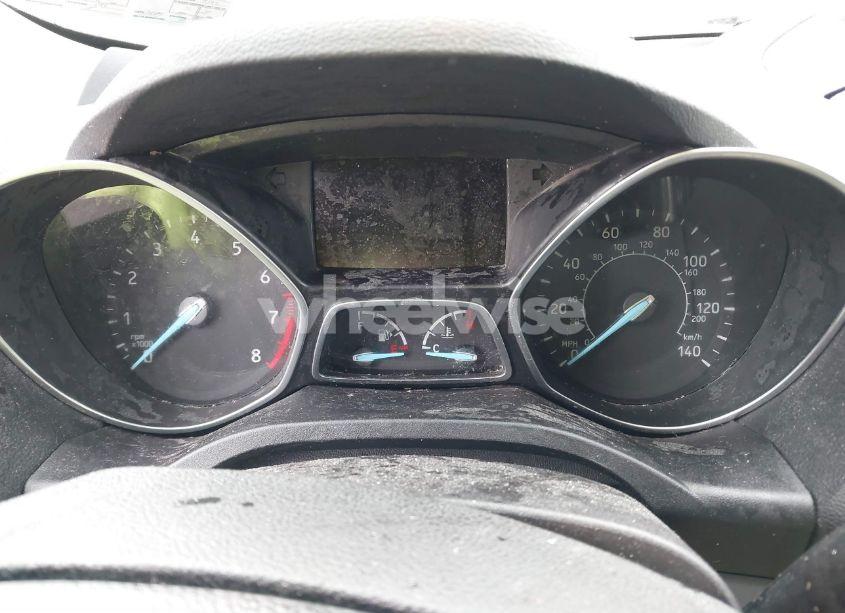 Photo 7 of 2017 Ford Escape SE (VIN 1FMCU9GD0HUC32743)