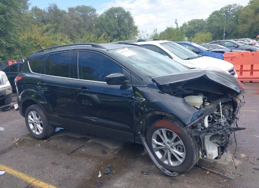 Photo 14 of 2017 Ford Escape SE (VIN 1FMCU9GD0HUC38154)