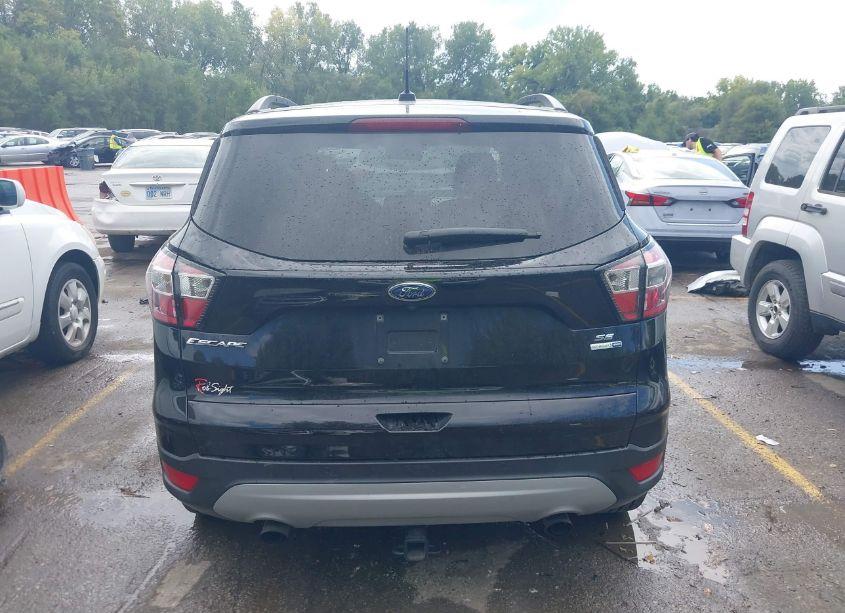 Photo 17 of 2017 Ford Escape SE (VIN 1FMCU9GD0HUC38154)