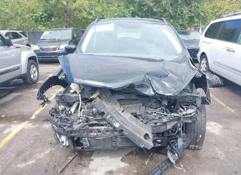 Photo 6 of 2017 Ford Escape SE (VIN 1FMCU9GD0HUC38154)