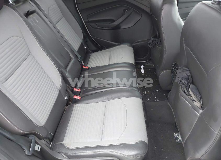 Photo 8 of 2017 Ford Escape SE (VIN 1FMCU9GD0HUC46190)