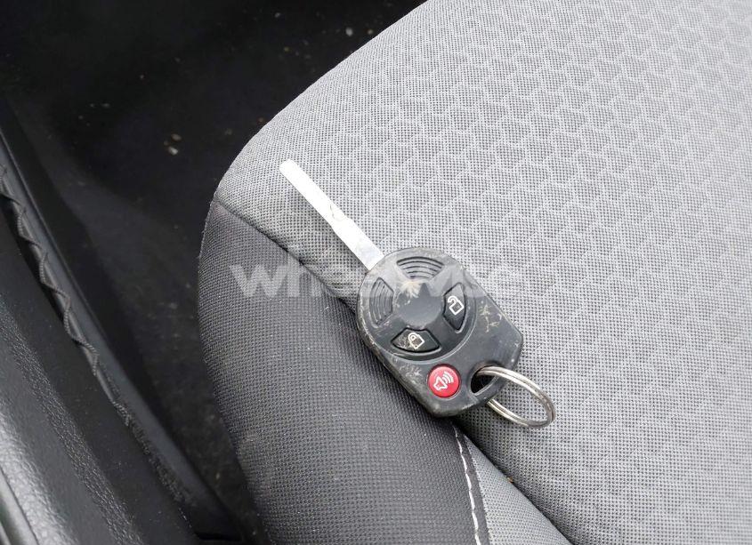 Photo 11 of 2017 Ford Escape SE (VIN 1FMCU9GD0HUD15055)