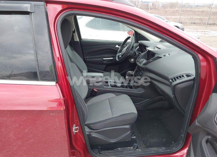 Photo 5 of 2017 Ford Escape SE (VIN 1FMCU9GD0HUD15055)