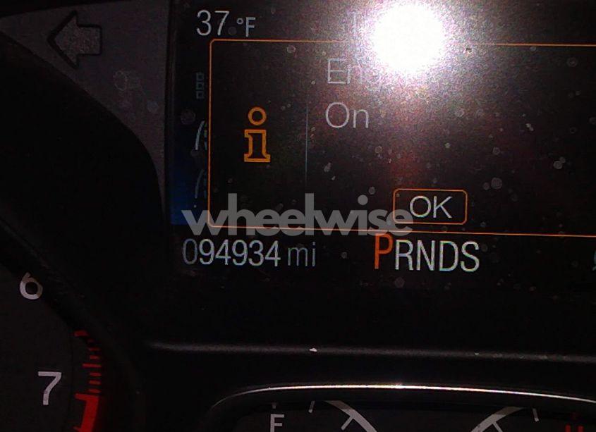 Photo 15 of 2017 Ford Escape SE (VIN 1FMCU9GD0HUD71321)