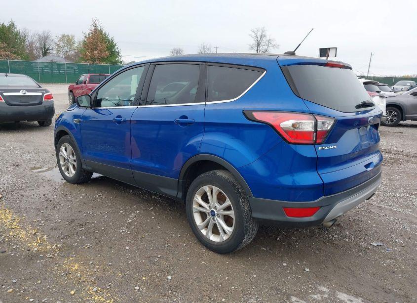 Photo 3 of 2017 Ford Escape SE (VIN 1FMCU9GD0HUE23000)