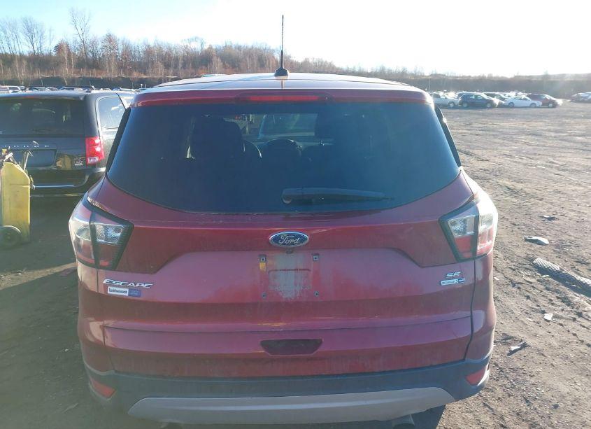 Photo 16 of 2017 Ford Escape SE (VIN 1FMCU9GD0HUE42730)