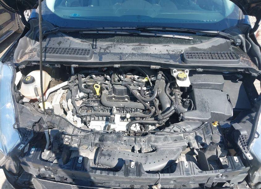 Photo 10 of 2017 Ford Escape SE (VIN 1FMCU9GD0HUE70446)