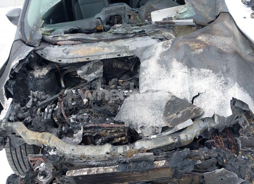 Photo 10 of 2017 Ford Escape SE (VIN 1FMCU9GD0HUE93029)