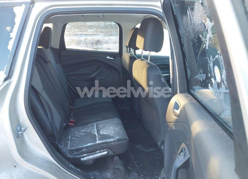 Photo 8 of 2017 Ford Escape SE (VIN 1FMCU9GD0HUF04174)