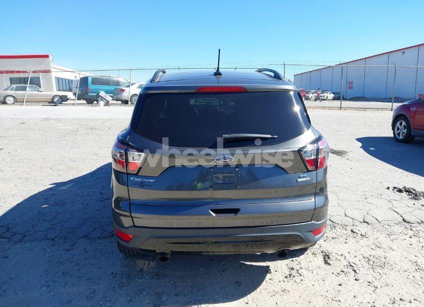 Photo 16 of 2018 Ford Escape SE (VIN 1FMCU9GD0JUA40096)