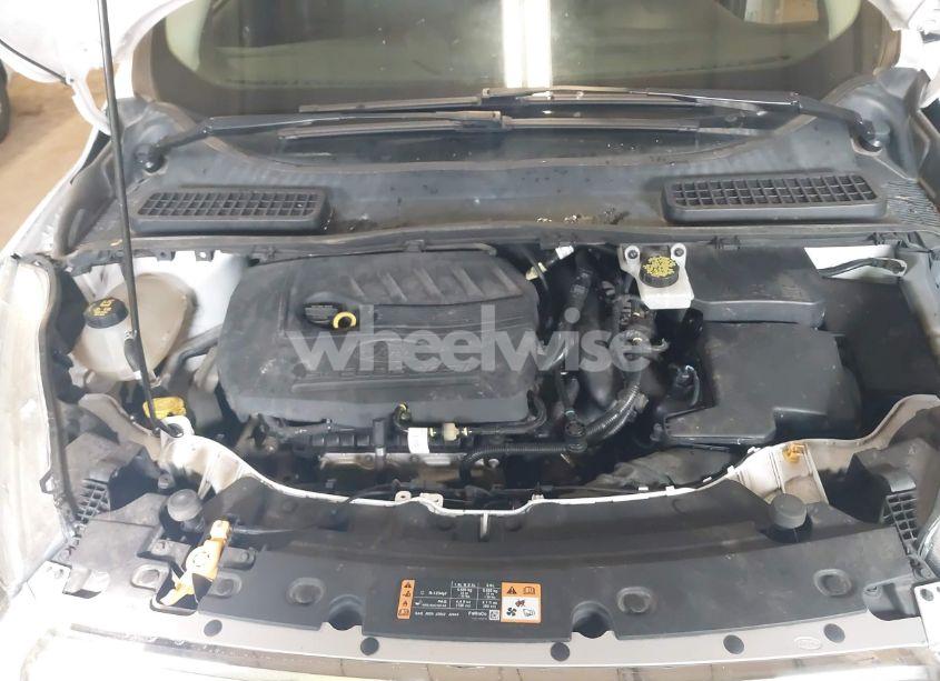 Photo 10 of 2018 Ford Escape SE (VIN 1FMCU9GD0JUA71655)