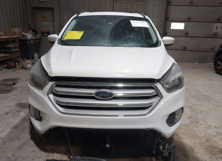 Photo 12 of 2018 Ford Escape SE (VIN 1FMCU9GD0JUA85510)