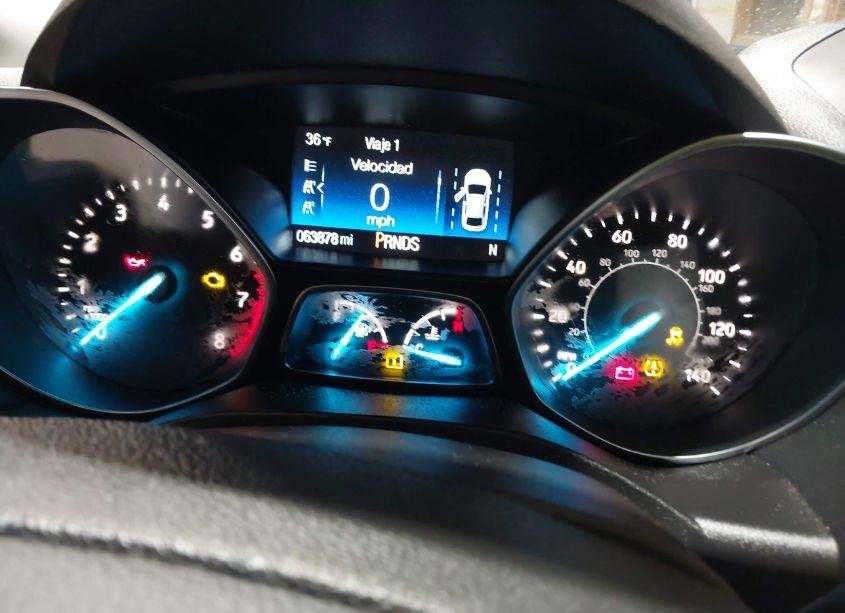 Photo 7 of 2018 Ford Escape SE (VIN 1FMCU9GD0JUA85510)