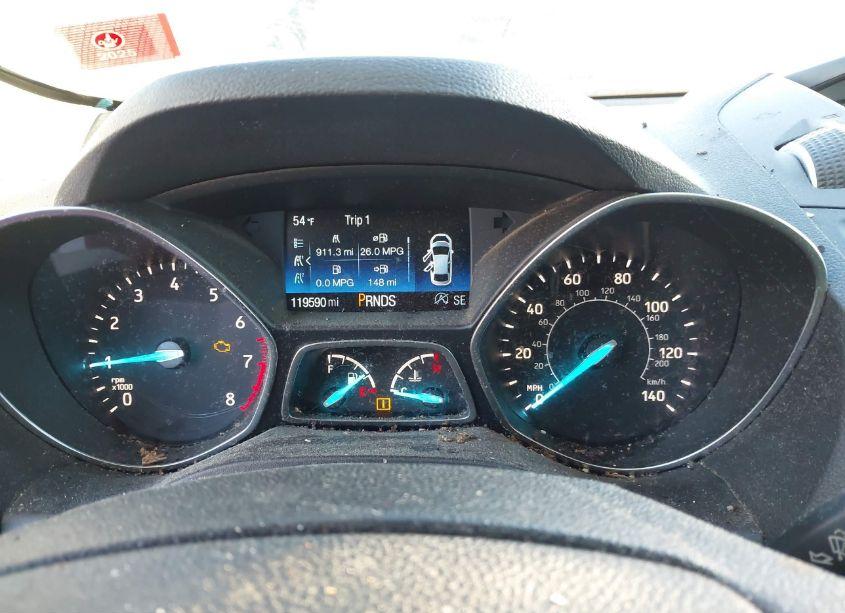 Photo 7 of 2018 Ford Escape SE (VIN 1FMCU9GD0JUB00992)