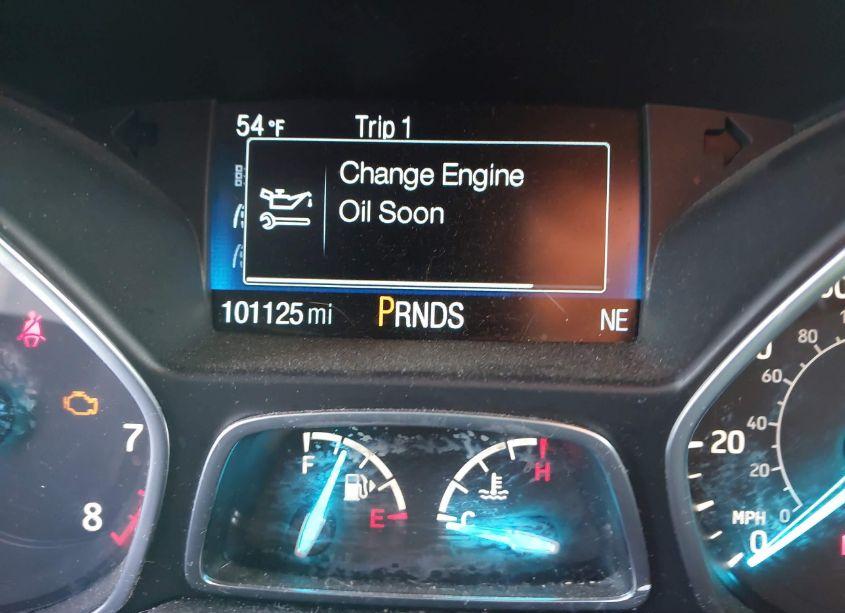 Photo 15 of 2018 Ford Escape SE (VIN 1FMCU9GD0JUB15718)
