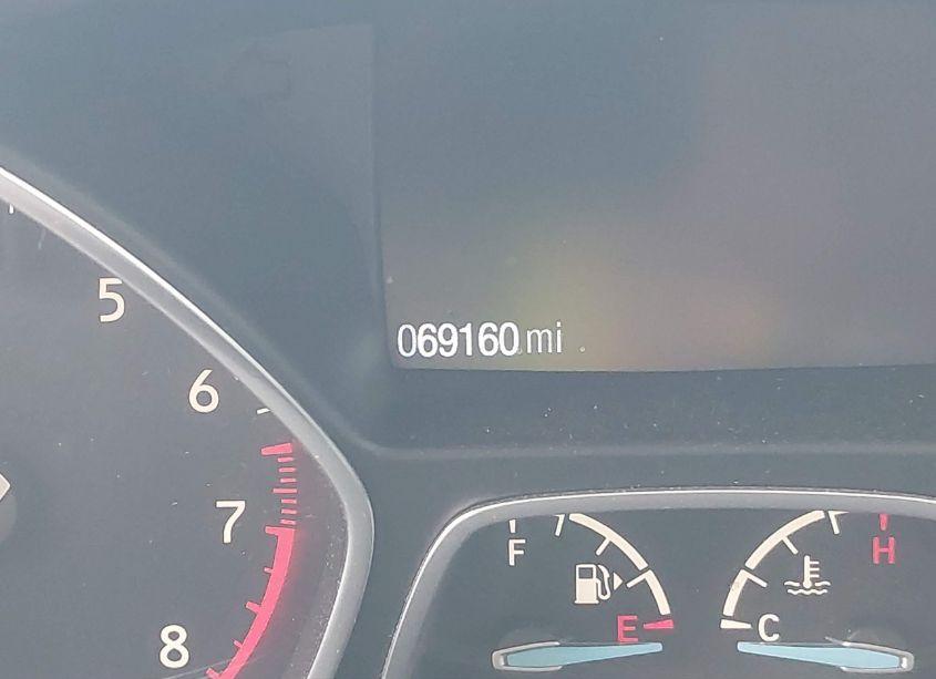 Photo 16 of 2018 Ford Escape SE (VIN 1FMCU9GD0JUB30381)