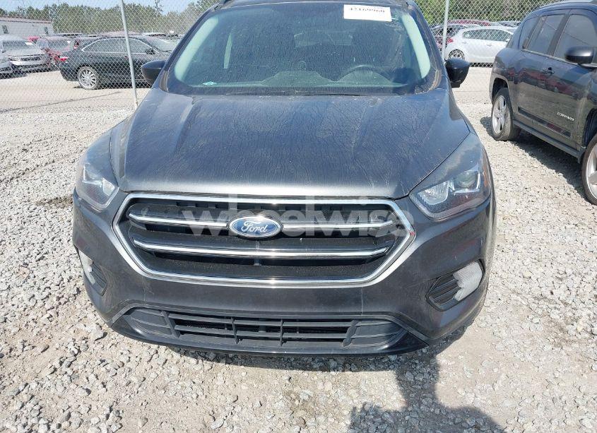 Photo 12 of 2018 Ford Escape SE (VIN 1FMCU9GD0JUB79810)