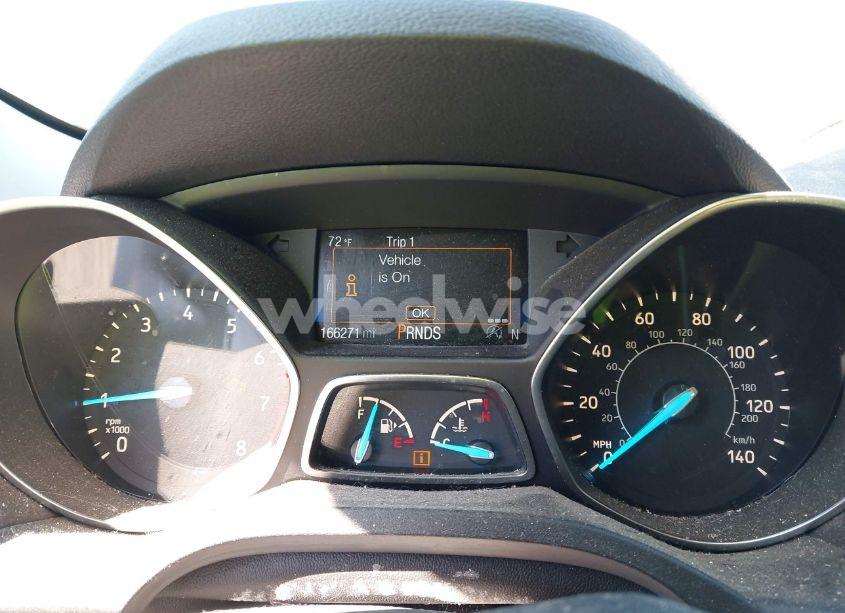 Photo 7 of 2018 Ford Escape SE (VIN 1FMCU9GD0JUB79810)