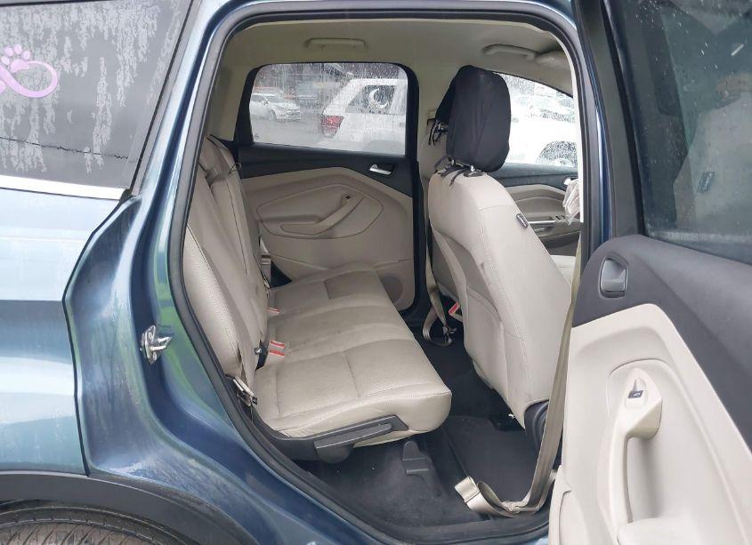 Photo 8 of 2018 Ford Escape SE (VIN 1FMCU9GD0JUB93495)