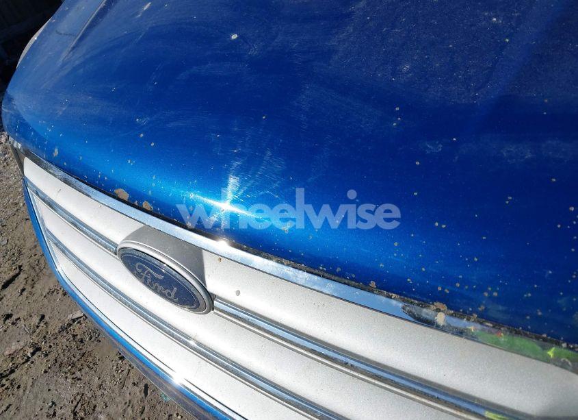 Photo 17 of 2018 Ford Escape SE (VIN 1FMCU9GD0JUB94615)