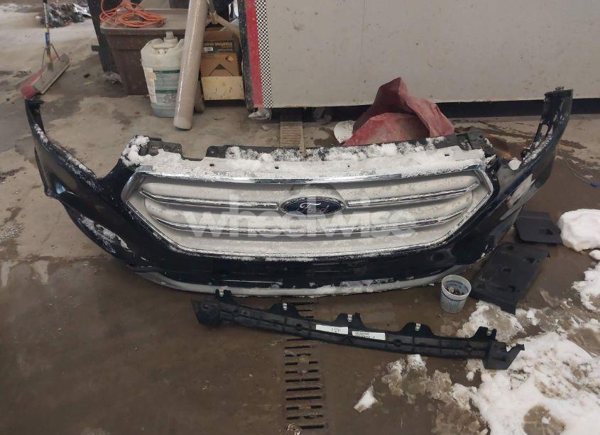 Photo 12 of 2018 Ford Escape SE (VIN 1FMCU9GD0JUC72780)