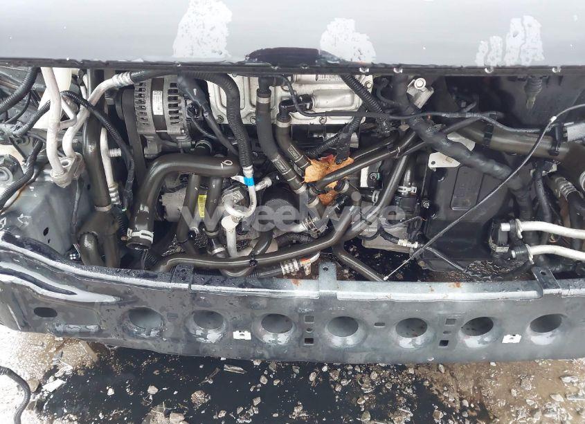 Photo 18 of 2019 Ford Escape SE (VIN 1FMCU9GD0KUA06760)