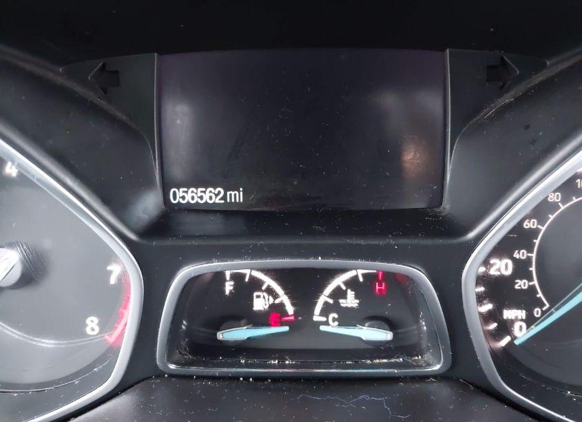 Photo 15 of 2019 Ford Escape SE (VIN 1FMCU9GD0KUB53662)