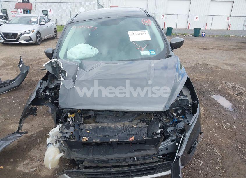 Photo 12 of 2019 Ford Escape SE (VIN 1FMCU9GD0KUC22429)
