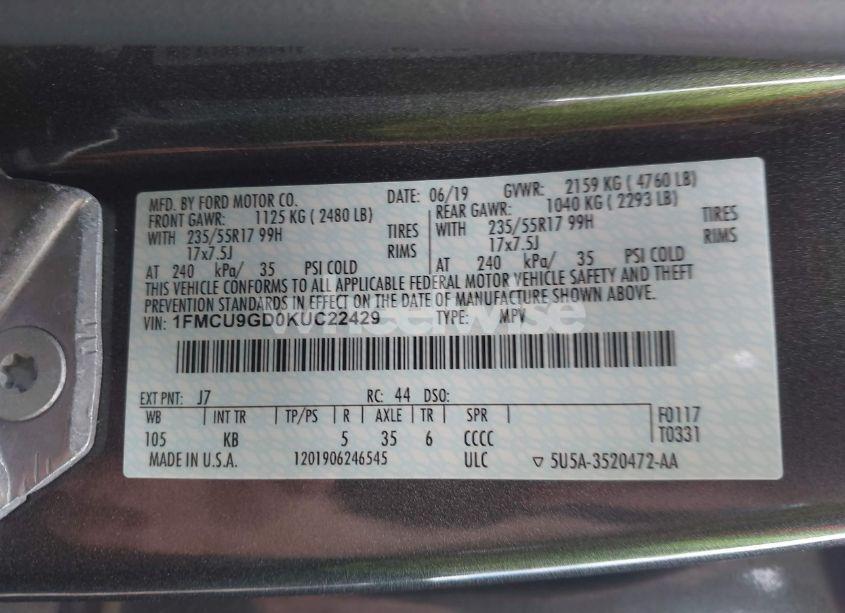 Photo 9 of 2019 Ford Escape SE (VIN 1FMCU9GD0KUC22429)