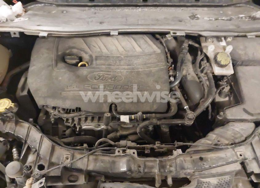 Photo 10 of 2017 Ford Escape SE (VIN 1FMCU9GD1HUA38304)