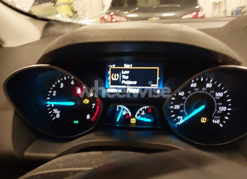 Photo 7 of 2017 Ford Escape SE (VIN 1FMCU9GD1HUA38304)