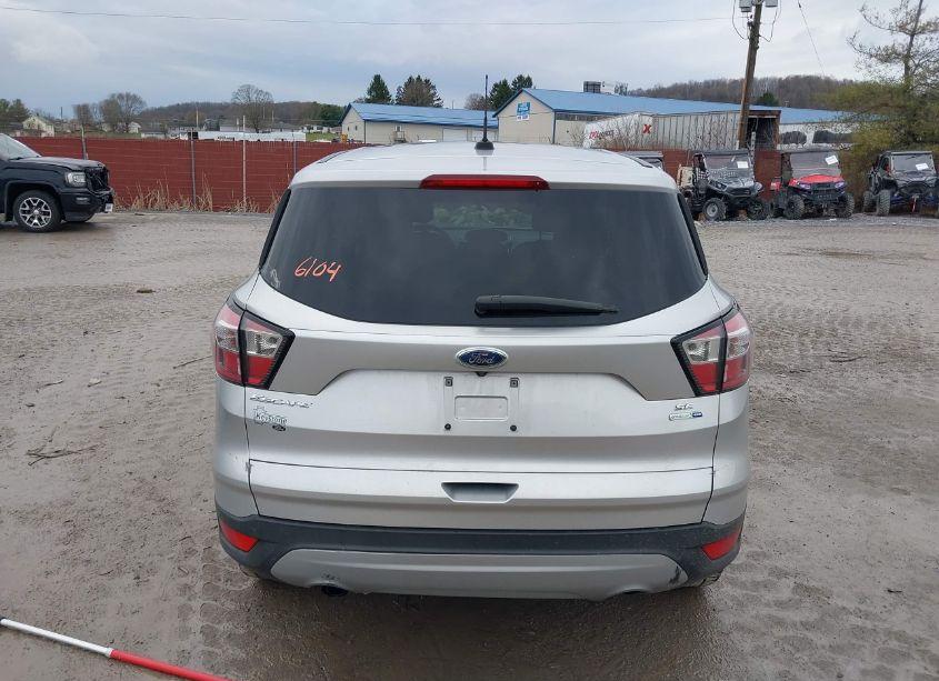 Photo 17 of 2017 Ford Escape SE (VIN 1FMCU9GD1HUC06104)