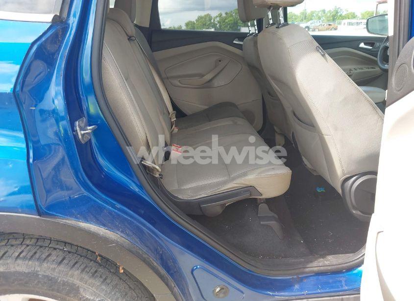 Photo 8 of 2017 Ford Escape SE (VIN 1FMCU9GD1HUC68196)