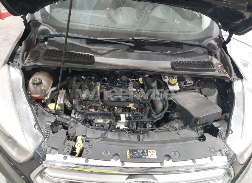 Photo 10 of 2017 Ford Escape SE (VIN 1FMCU9GD1HUC74810)