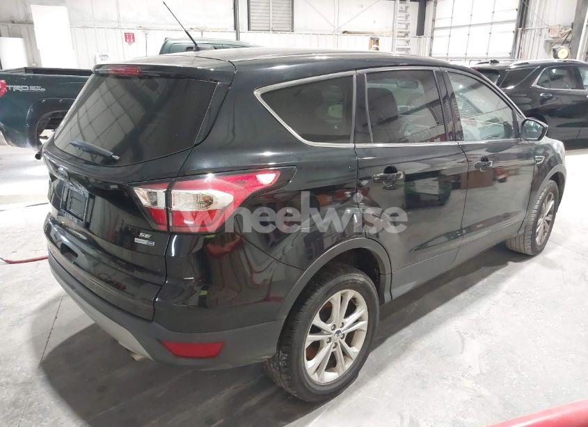 Photo 4 of 2017 Ford Escape SE (VIN 1FMCU9GD1HUC74810)