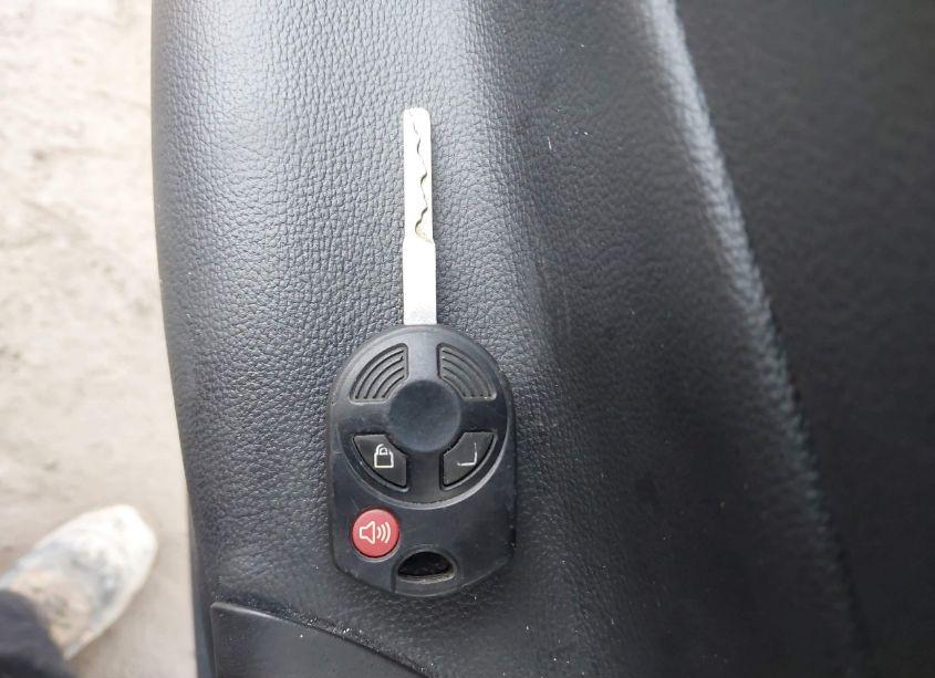 Photo 11 of 2017 Ford Escape SE (VIN 1FMCU9GD1HUC75357)