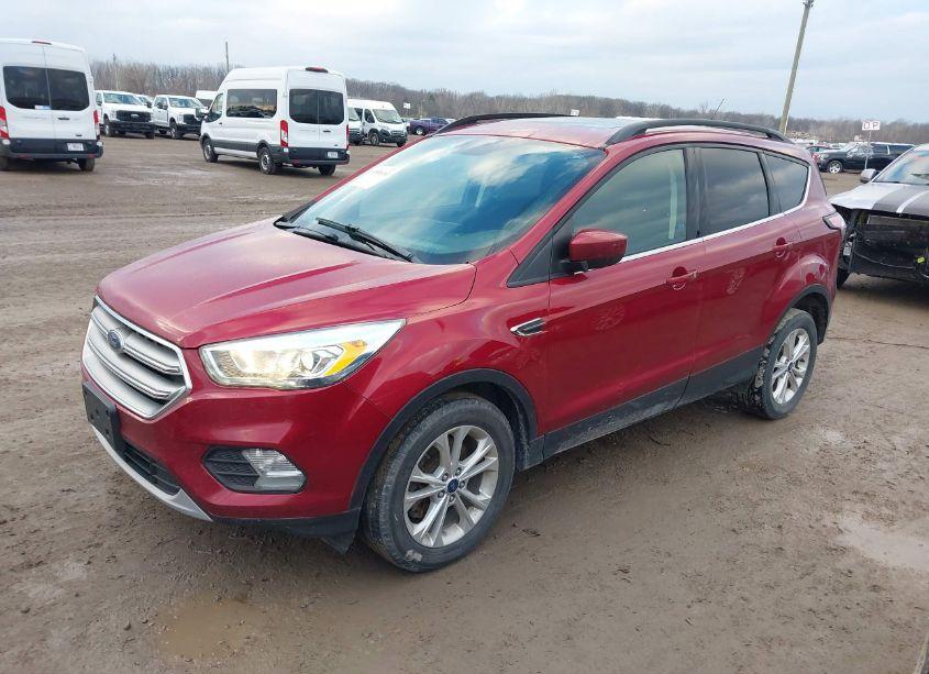 Photo 2 of 2017 Ford Escape SE (VIN 1FMCU9GD1HUC75357)