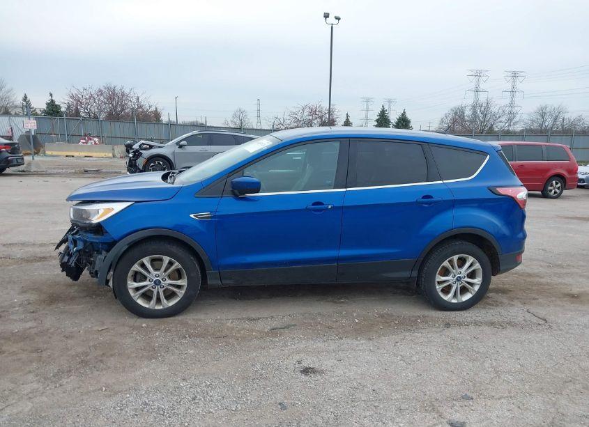 Photo 14 of 2017 Ford Escape SE (VIN 1FMCU9GD1HUC93583)