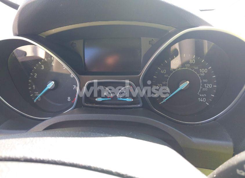 Photo 7 of 2017 Ford Escape SE (VIN 1FMCU9GD1HUC93888)