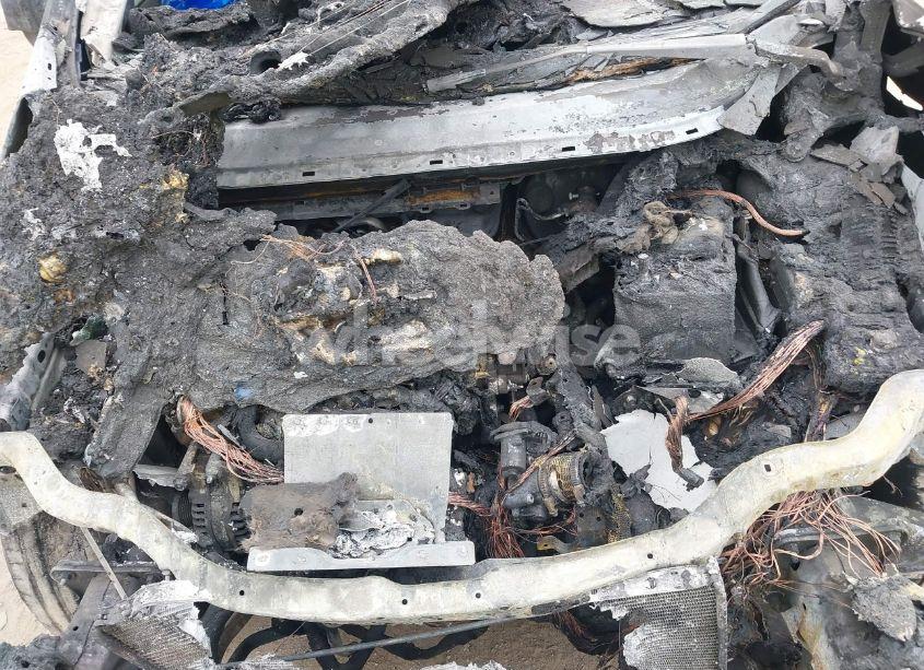 Photo 10 of 2017 Ford Escape SE (VIN 1FMCU9GD1HUD36688)