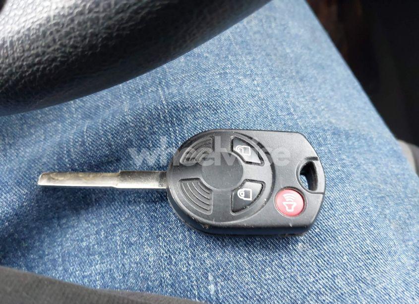 Photo 11 of 2017 Ford Escape SE (VIN 1FMCU9GD1HUD99905)