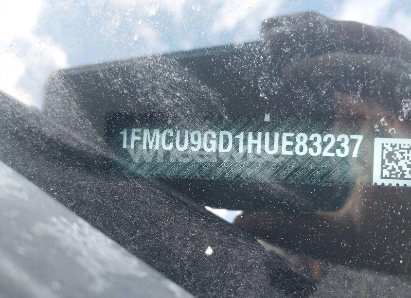 Photo 17 of 2017 Ford Escape SE (VIN 1FMCU9GD1HUE83237)