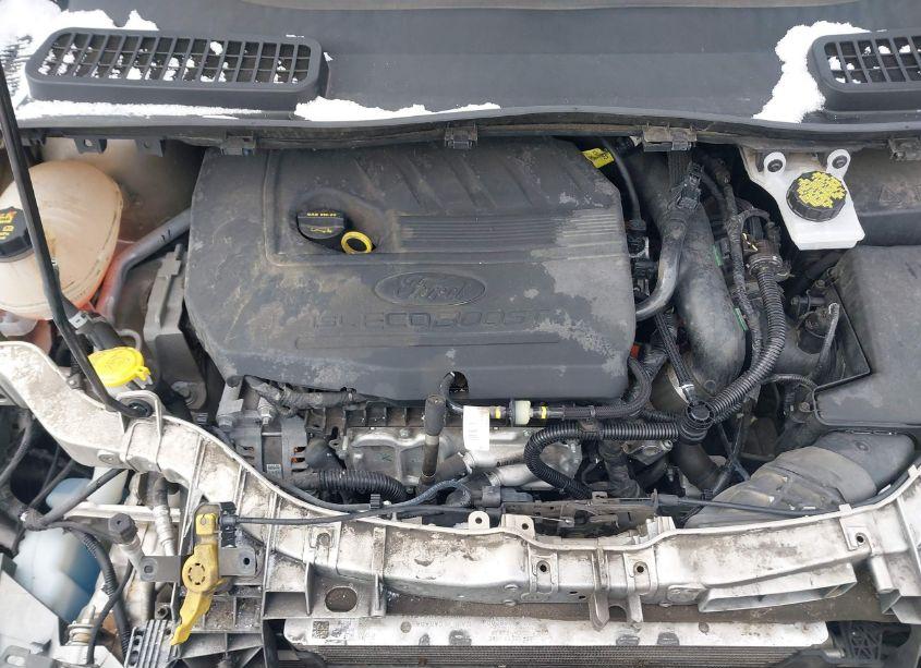 Photo 10 of 2018 Ford Escape SE (VIN 1FMCU9GD1JUA08967)