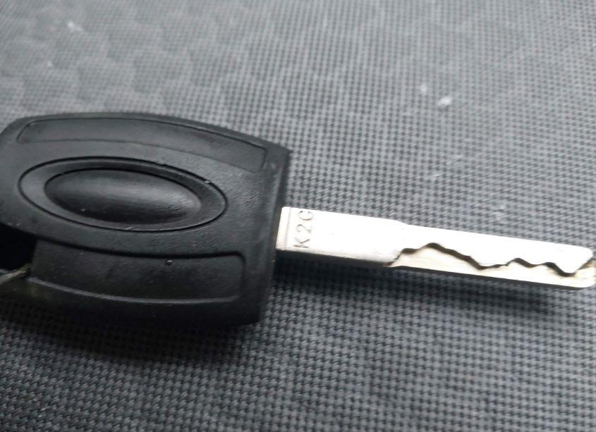 Photo 11 of 2018 Ford Escape SE (VIN 1FMCU9GD1JUA12551)