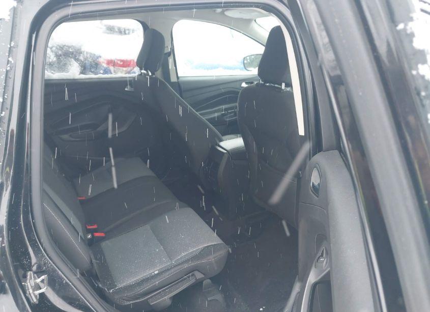 Photo 8 of 2018 Ford Escape SE (VIN 1FMCU9GD1JUA12551)