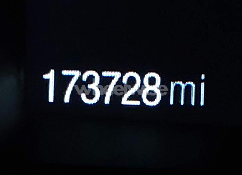 Photo 15 of 2018 Ford Escape SE (VIN 1FMCU9GD1JUA45968)