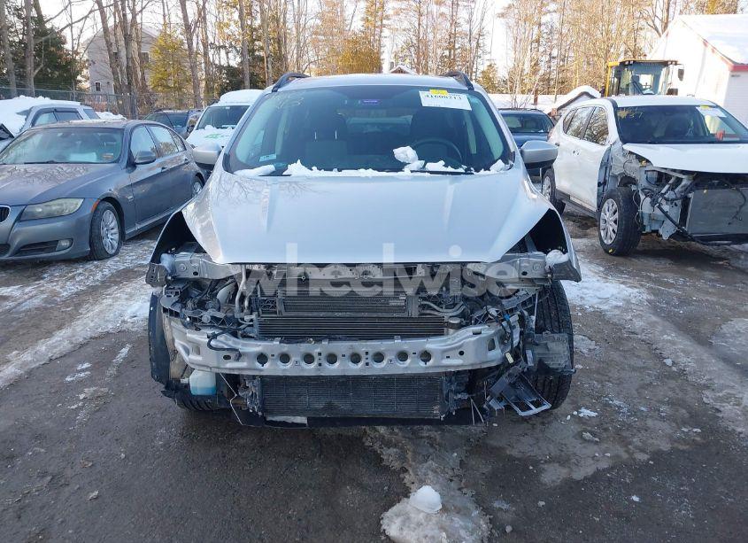 Photo 12 of 2018 Ford Escape SE (VIN 1FMCU9GD1JUA68294)