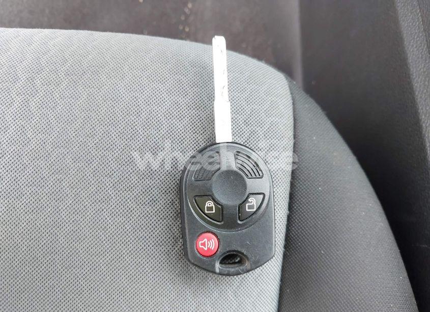 Photo 11 of 2018 Ford Escape SE (VIN 1FMCU9GD1JUA77819)